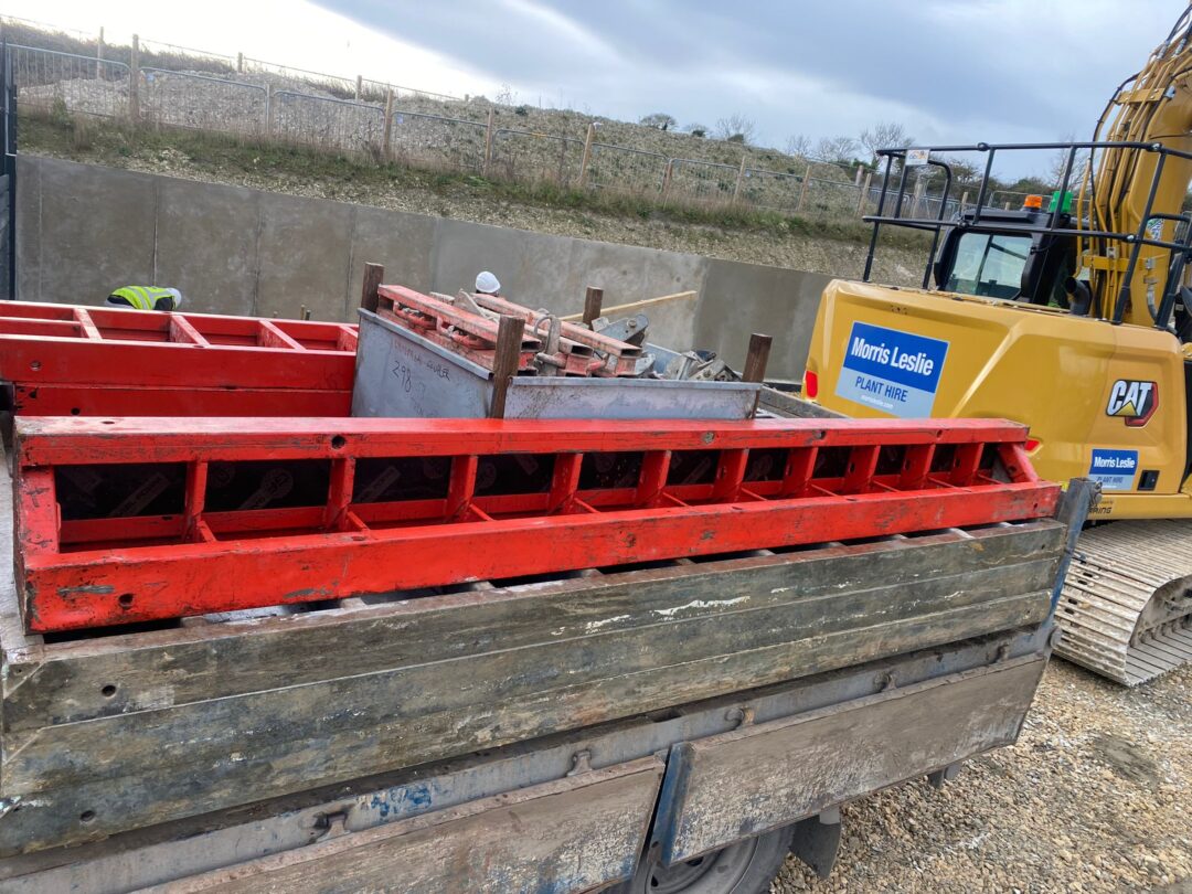 Cambridge-base and the retaining walls