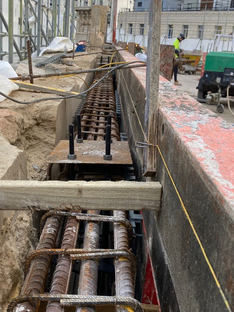 Caping beams-London city