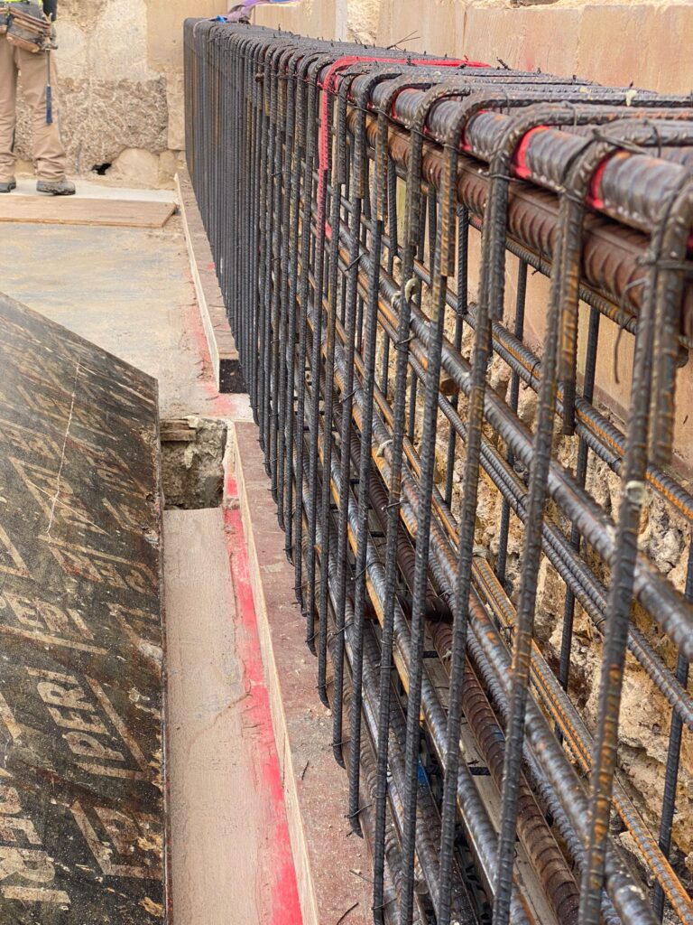 Caping beams-London city