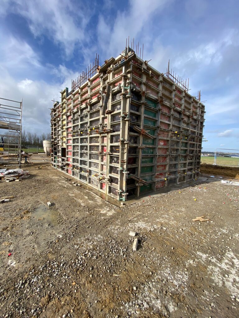 Air-fild tower Epping under Rc and frame work package